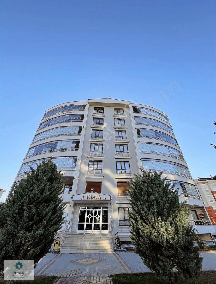 Keykubattan Aile Sitesinde Geniş 3+1 Satılık Daire