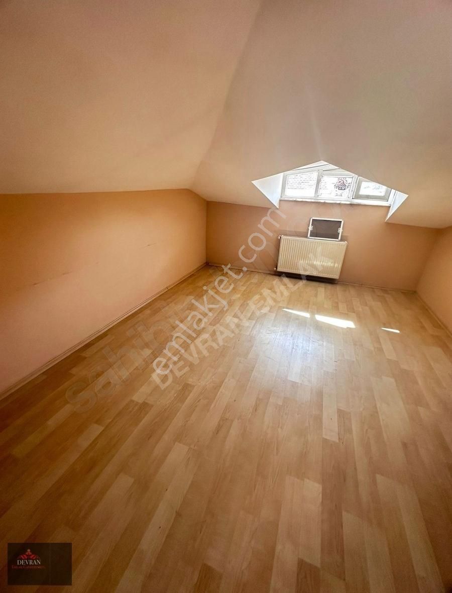 Devran Emlaktan Cumhuriyette Kiralık 4+1 160m Düblex