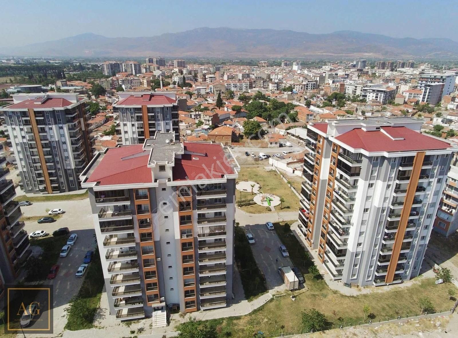 İzmir Menemen Site İçi Kiralık 3+1