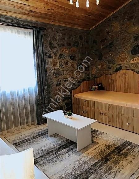 Karaağaç'ta 600 M2 Arsa İçerisinde Satılık Modern Taş Ev!!
