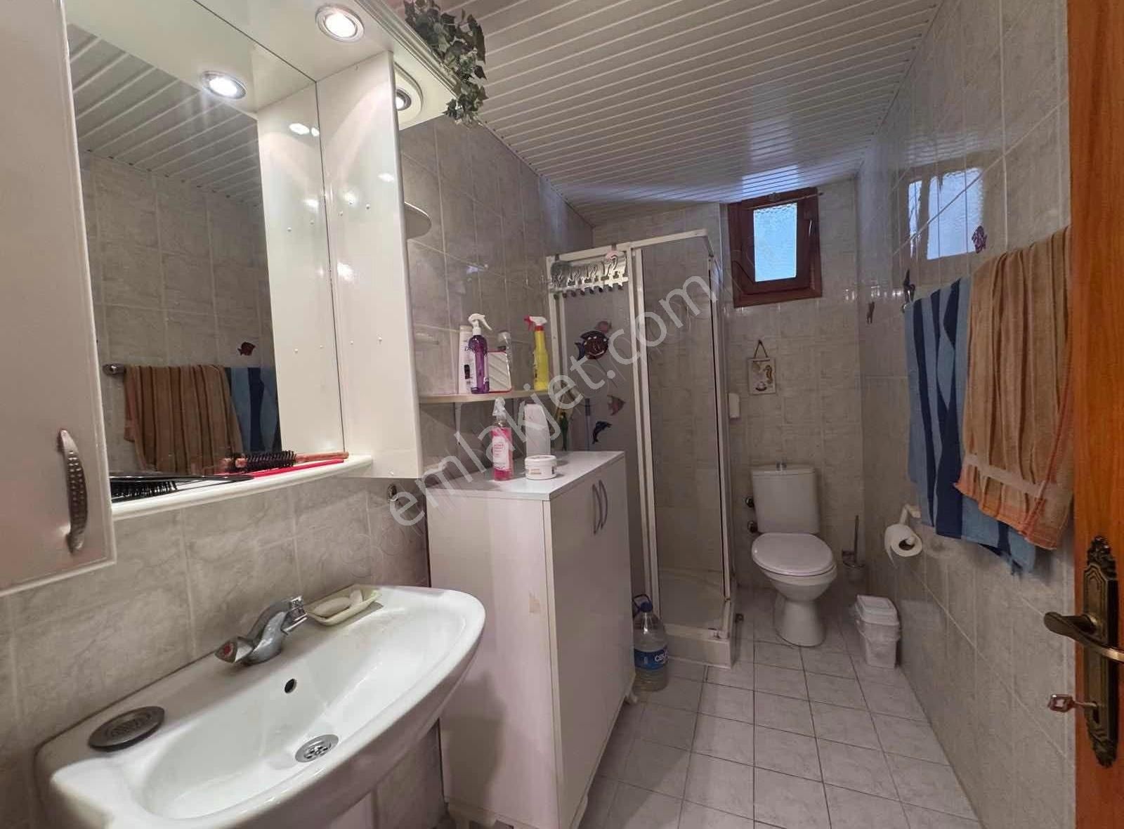 Saray Mah 1+1 70m2 Ayrı Mutfak Satılık Daire Denize 200m - Görsel 4