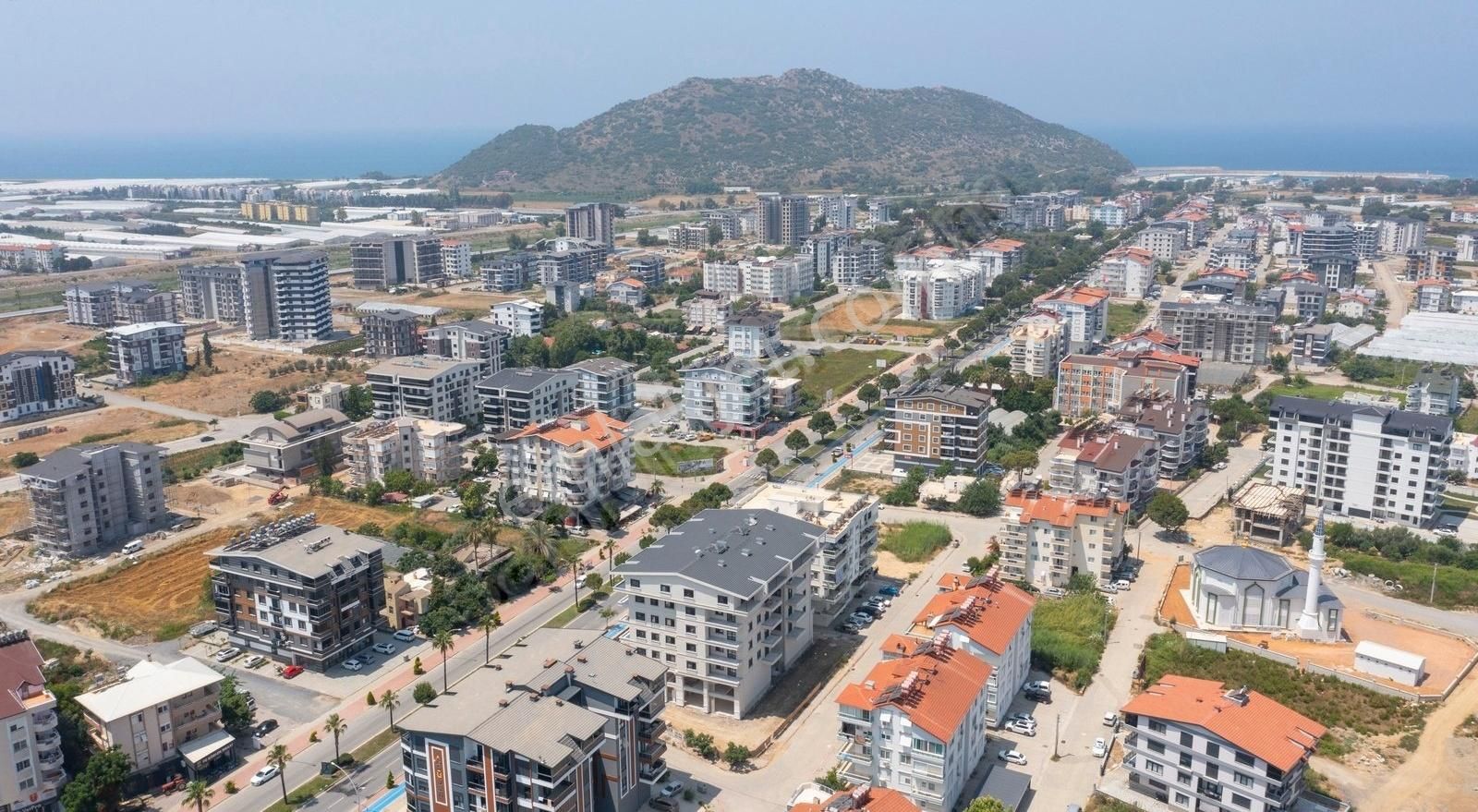 Topaloğlu Yapıdan Deniz Yolunda Satılık Ultra Luks 1+1 Daıre