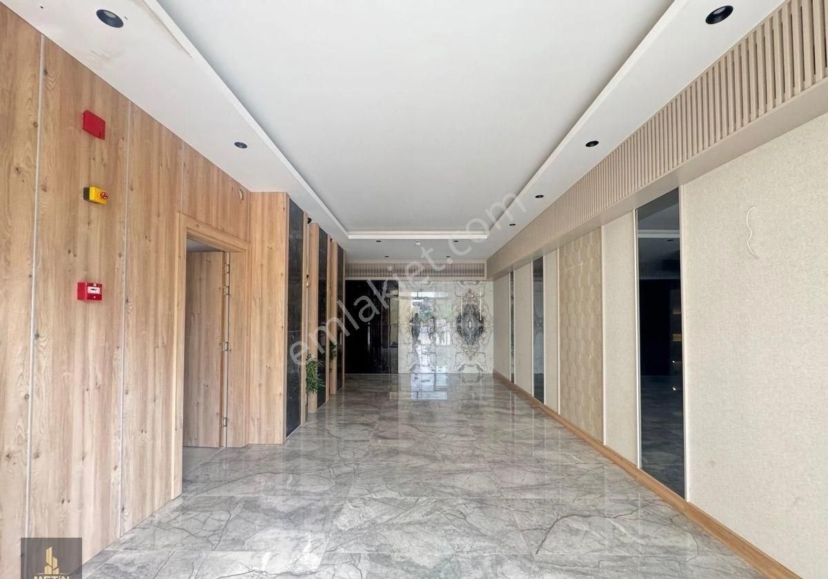 Metin Gayrimenkul’den Mezitli Yaşar Doğu Caddesi Üzerinde 3+1 Daire - Görsel 3