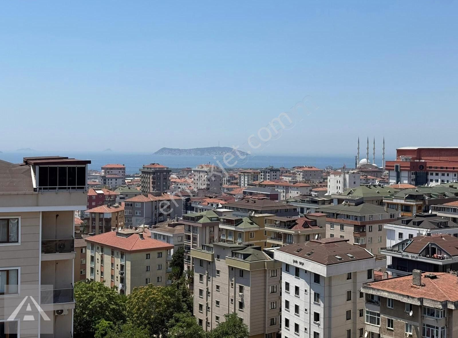 Maltepe Yeni Bina Deniz Manzaralı Ebeveyn Banyolu 3+2 Dubleks