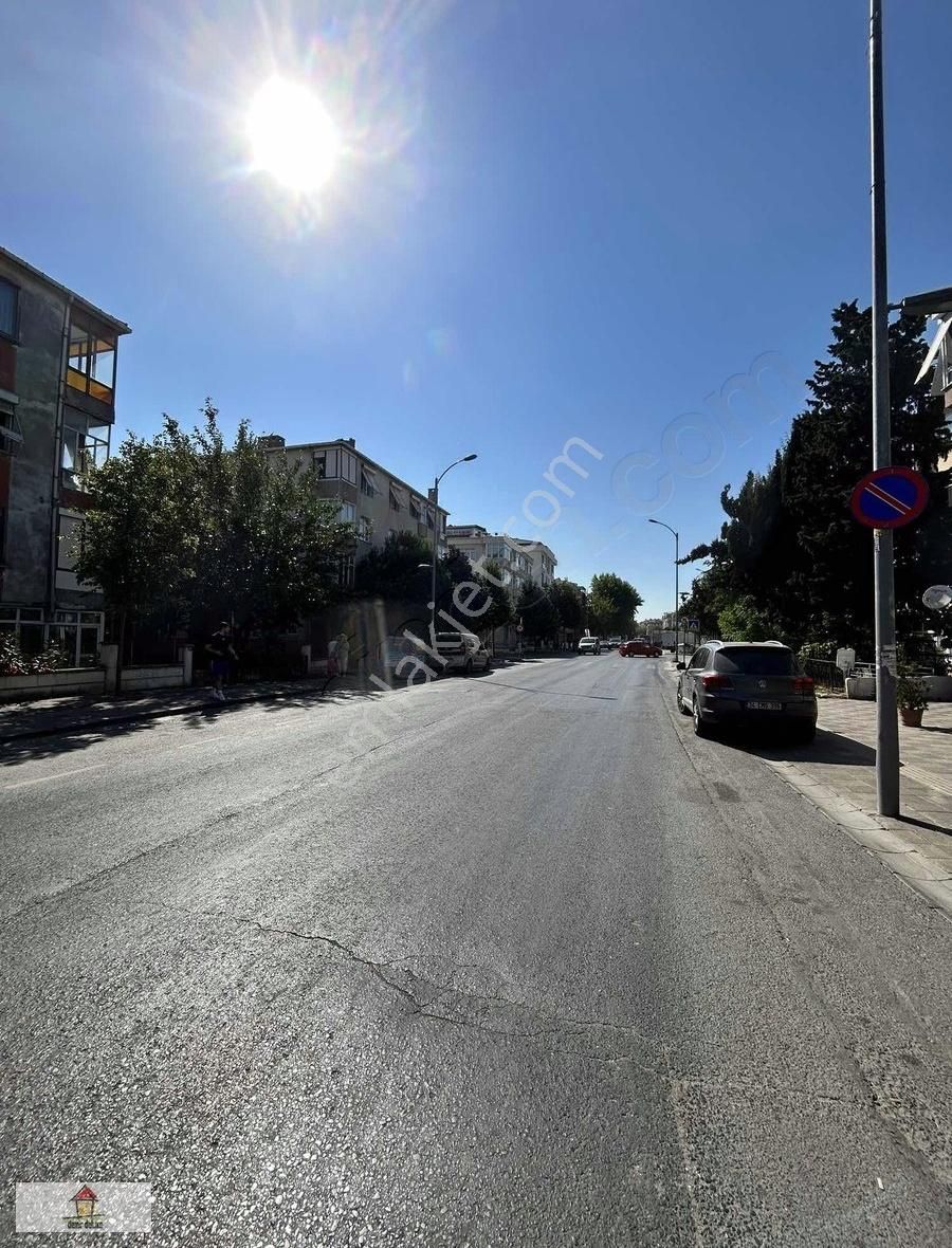 Demir Deluxe___cengiz Topelde Yatırımlık Satılık Daire 1+1
