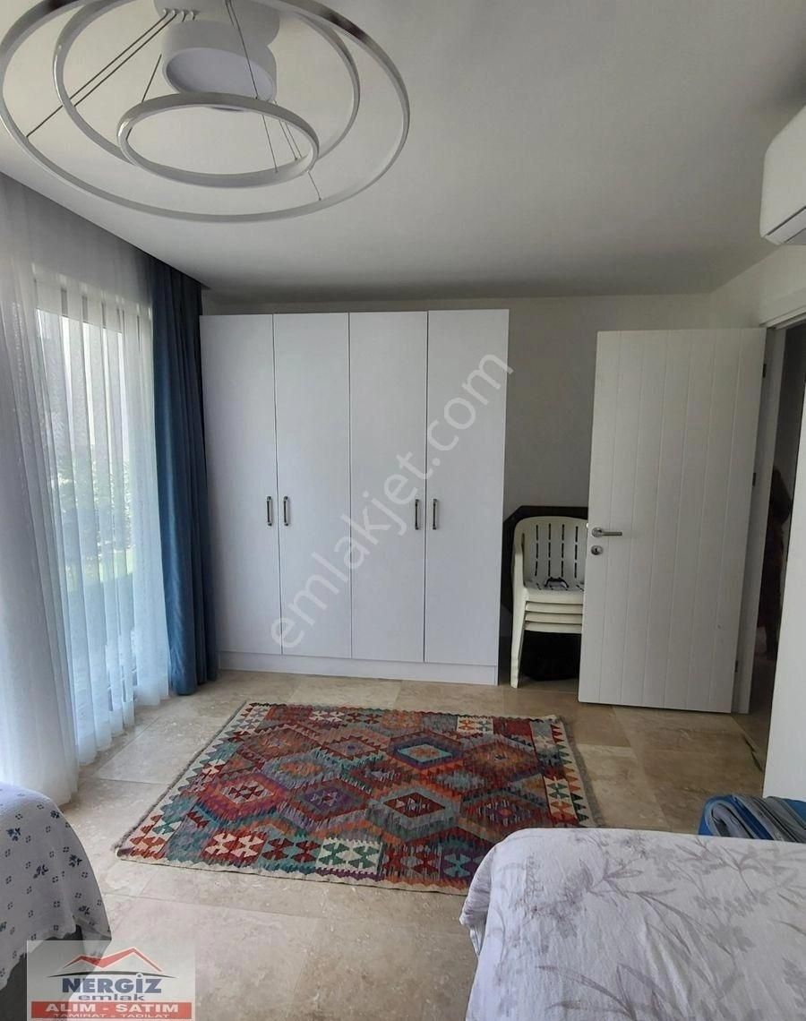 The House Sitesinde Müstakil Deniz Manzaralı Sıfır Yapılı Villa - Görsel 9