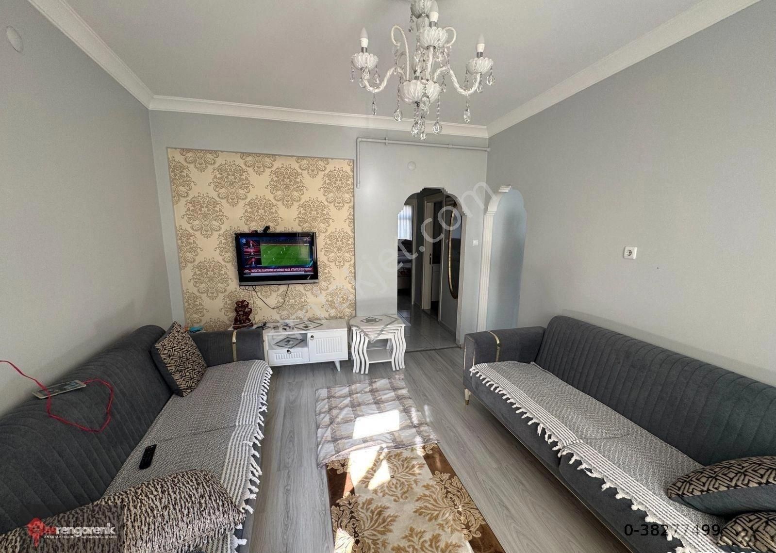 7630 Beyoğlu Kasımpaşa Zincirli Kuyu Caddesinde Arakat 60m2 2+1 Daire