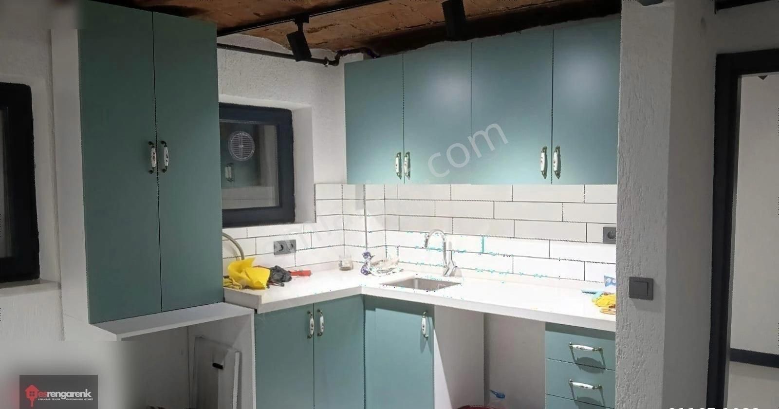 7619 Rengarenkten Ömer Hayyam Da Restore Edilmiş 2+1 Daire