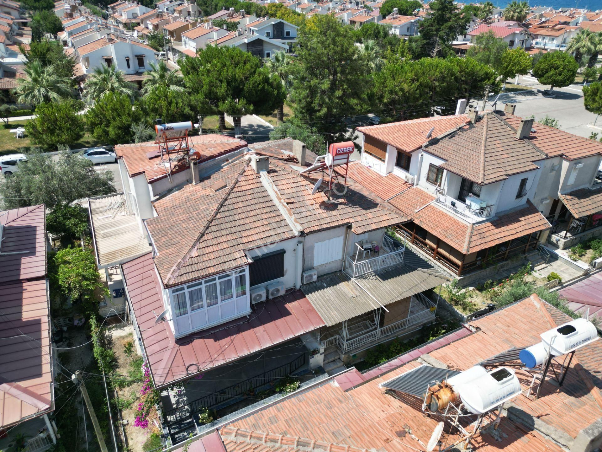 Denıze Yalnızca 250 Metre Mesafede Yenılenmış Satılık 2+1 Yazlık! - Görsel 2