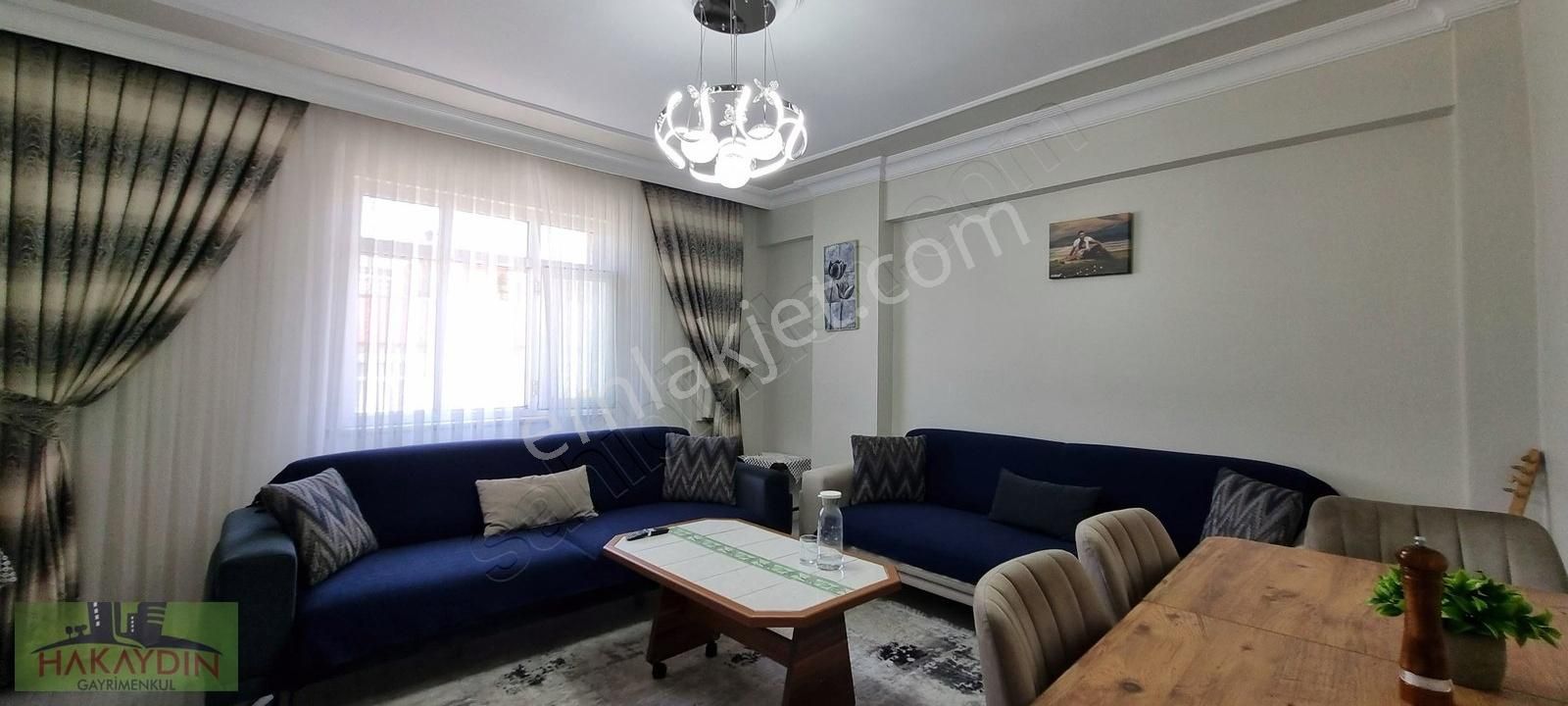 Hakaydından Sultangazi Zübeyde Hanım Mah 95m2-2+1 Satılık 2.kat