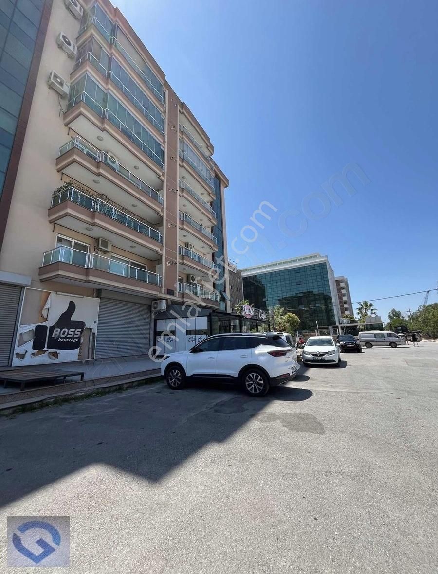 Mavişehir Okyanus Koleji Ve İzban Yanı 3+1 Geniş Satılık Daire