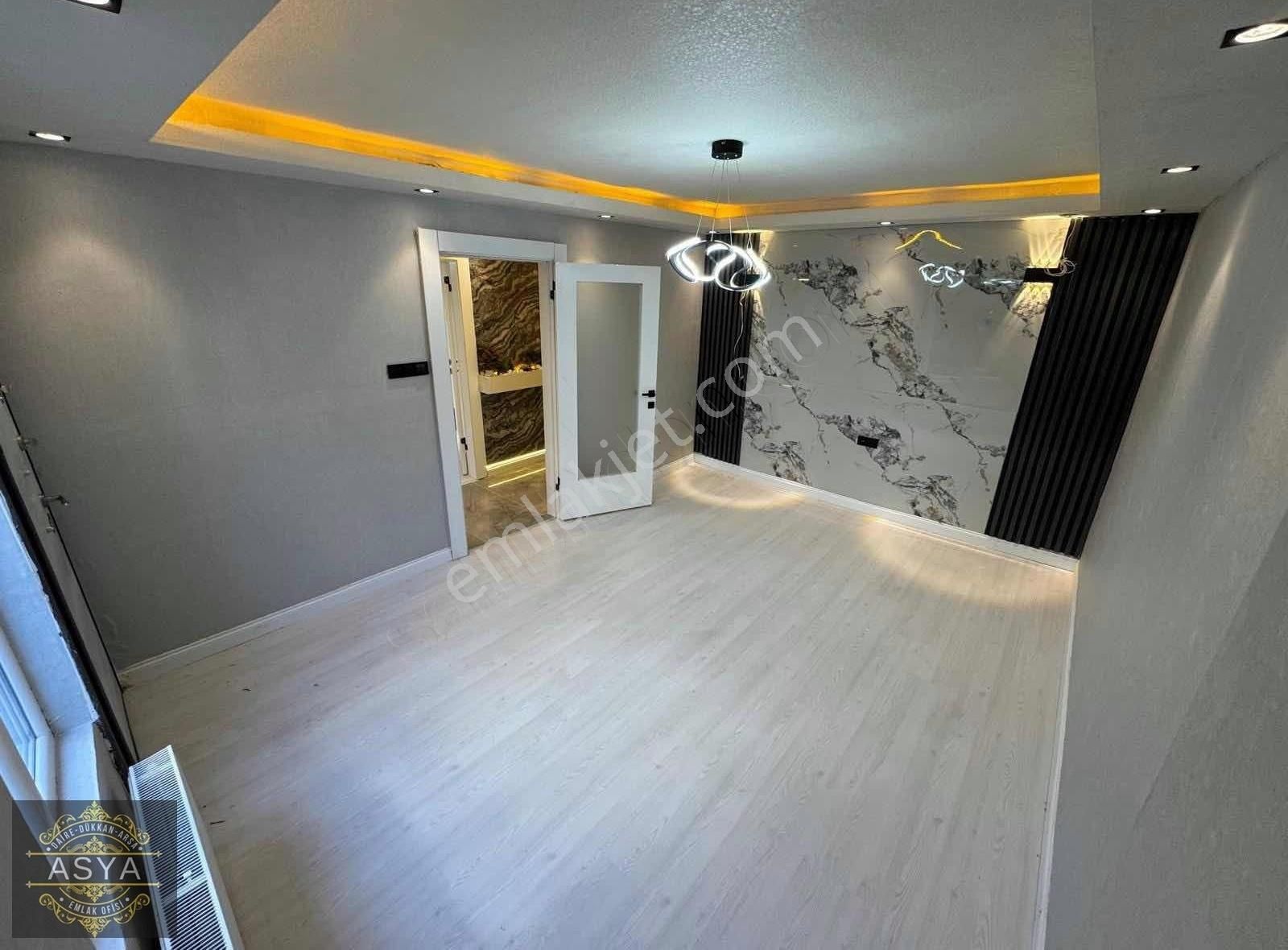 Özlem Cadde Üzeri Kendine Ait Bahçeli Ultra Lüks 3+1 Kaçmaz - Görsel 3