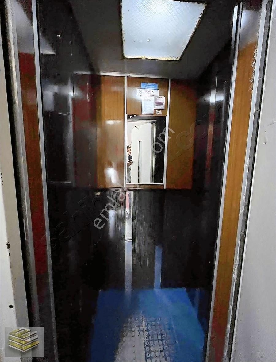Ekipten Bahçelievlerde 2+1 Kiralık Asansörlü Daire
