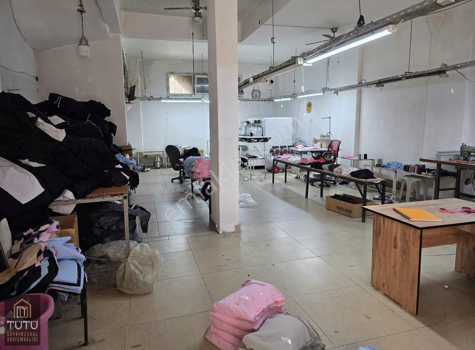 Karabağlar Ali Fuat Cebesoy Mah De 100 M2 Satılık Dükkan - Görsel 4