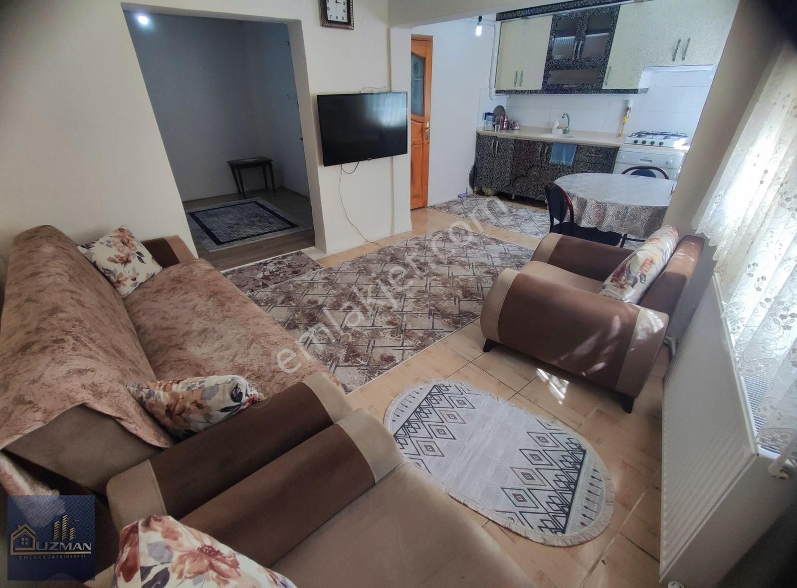 Uzman Emlak'tan 2+1 Doğalgazlı Masrafsız Satılık Daire