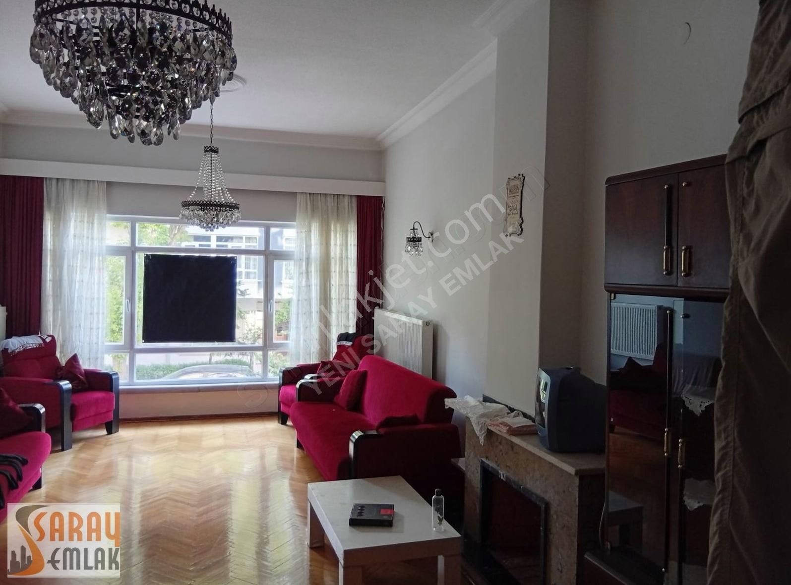 Meclis Yanı..ömür Sokakta Kat Konumlu Boş 125m Otoparklı