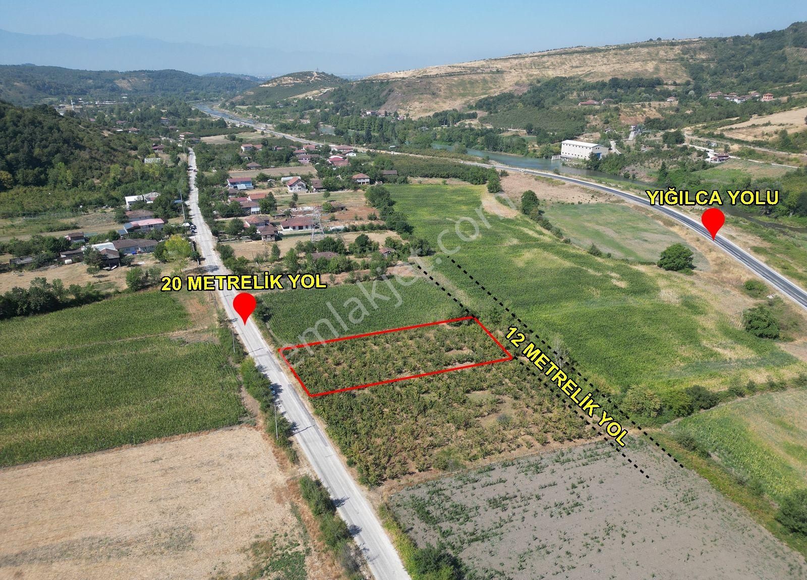 Ciftlik Köyü'nde Satılık 1362 M2 Satılık Arsa