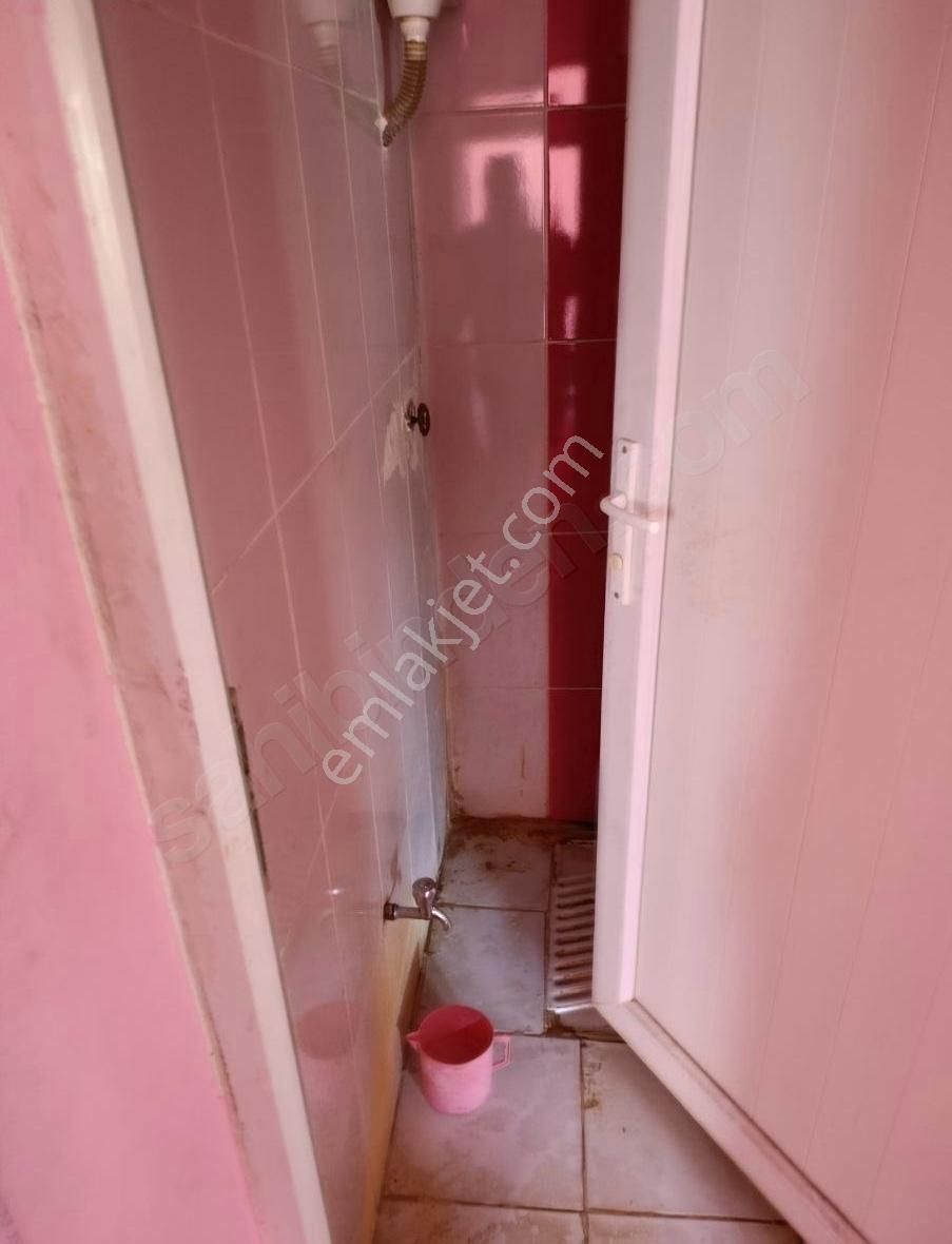 Gençlik Merkezinin Üstünde Satılık Müstakil Ev - Görsel 12