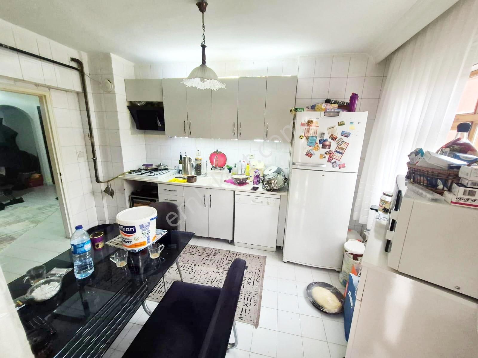 Uzman Emlak'dan Yunusemre Caddesi Yakını Orta Katta Bağımsız 3+1 Daire - Görsel 25