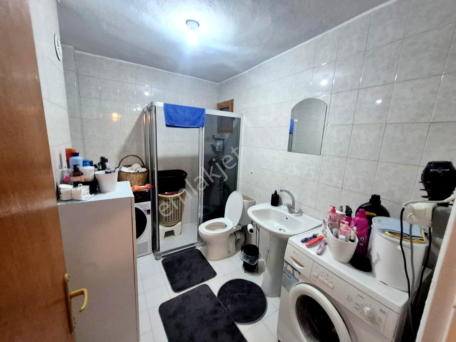 Uzman Emlak'dan Yunusemre Caddesi Yakını Orta Katta Bağımsız 3+1 Daire - Görsel 30