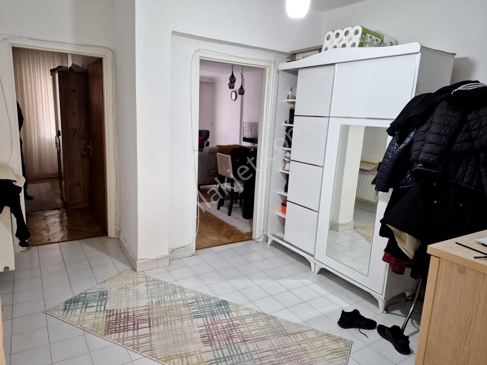 Uzman Emlak'dan Yunusemre Caddesi Yakını Orta Katta Bağımsız 3+1 Daire - Görsel 32