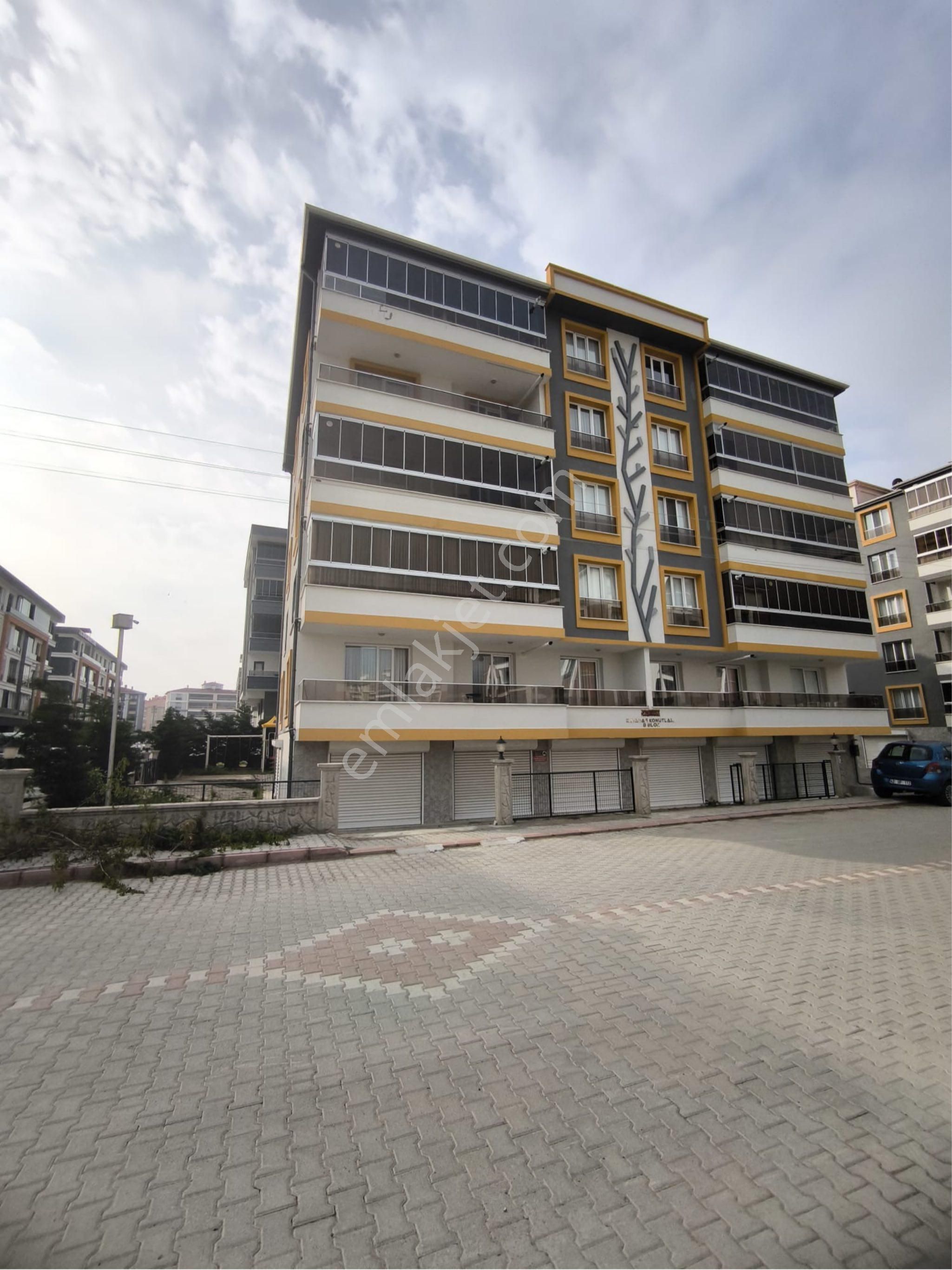 A-k Emlaktan Yarenlerde Ultra Lüx 3+1 Satılık Daire