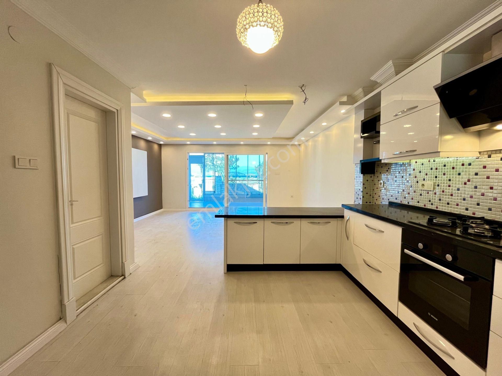 Sezgin Emlaktan Güre Çamlıbel’de Denize Sıfır, Müstakil Bahçeli, Cam Balkonlu Lüks Dubleks Villa! - Görsel 9