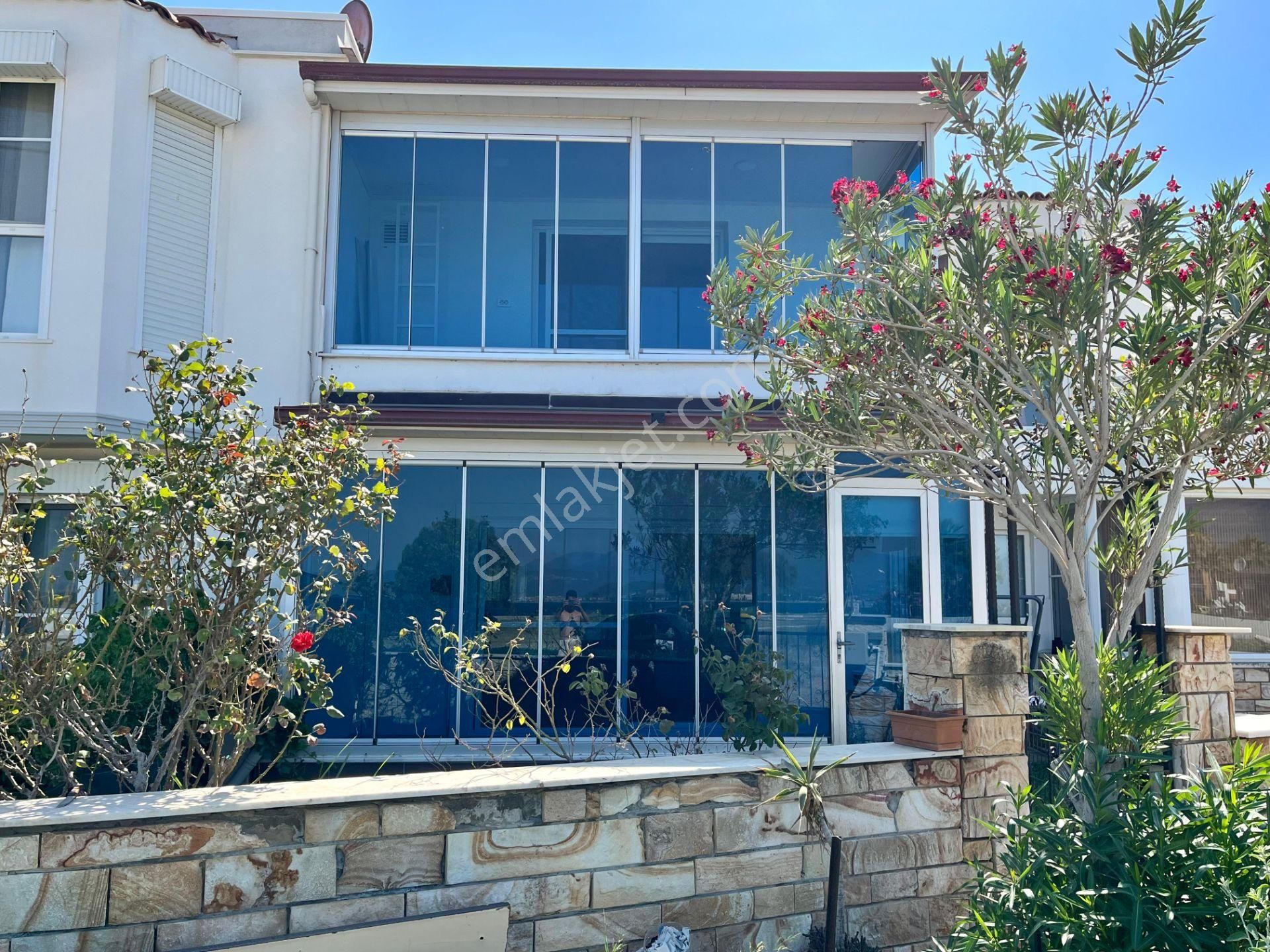 Sezgin Emlaktan Güre Çamlıbel’de Denize Sıfır, Müstakil Bahçeli, Cam Balkonlu Lüks Dubleks Villa! - Görsel 6