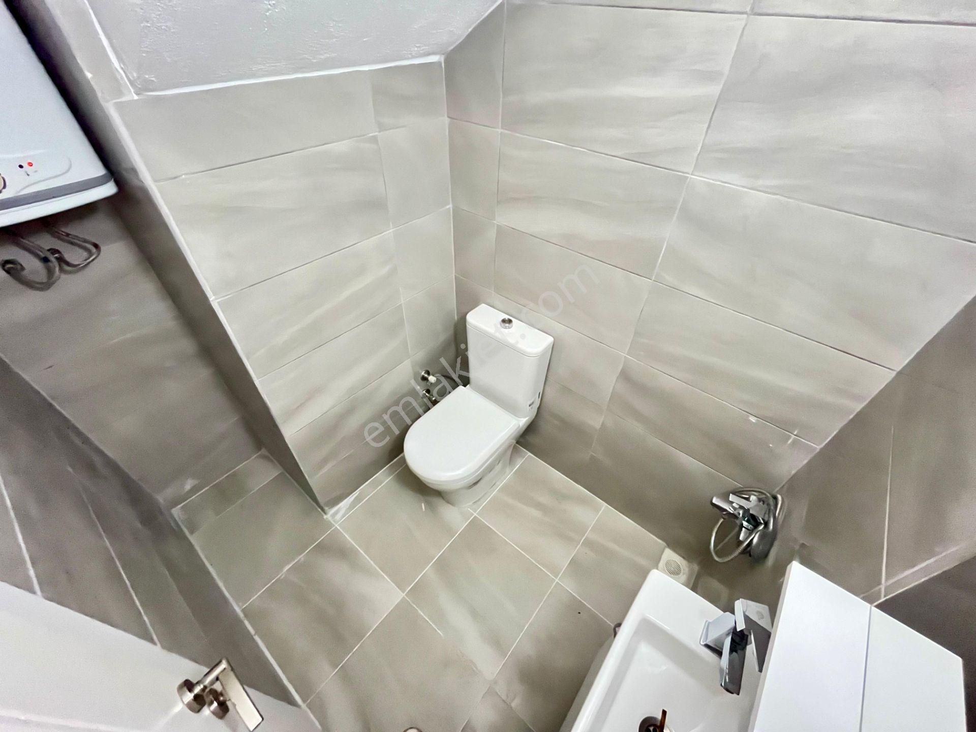 Sezgin Emlaktan Güre Çamlıbel’de Denize Sıfır, Müstakil Bahçeli, Cam Balkonlu Lüks Dubleks Villa! - Görsel 27