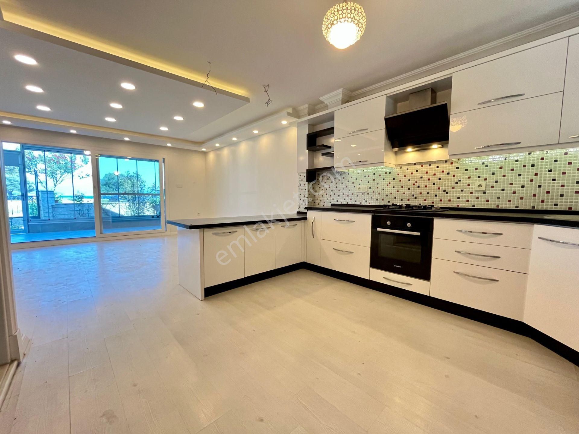 Sezgin Emlaktan Güre Çamlıbel’de Denize Sıfır, Müstakil Bahçeli, Cam Balkonlu Lüks Dubleks Villa! - Görsel 13