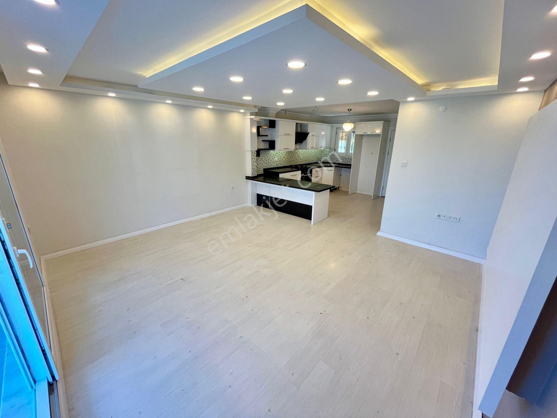 Sezgin Emlaktan Güre Çamlıbel’de Denize Sıfır, Müstakil Bahçeli, Cam Balkonlu Lüks Dubleks Villa! - Görsel 12