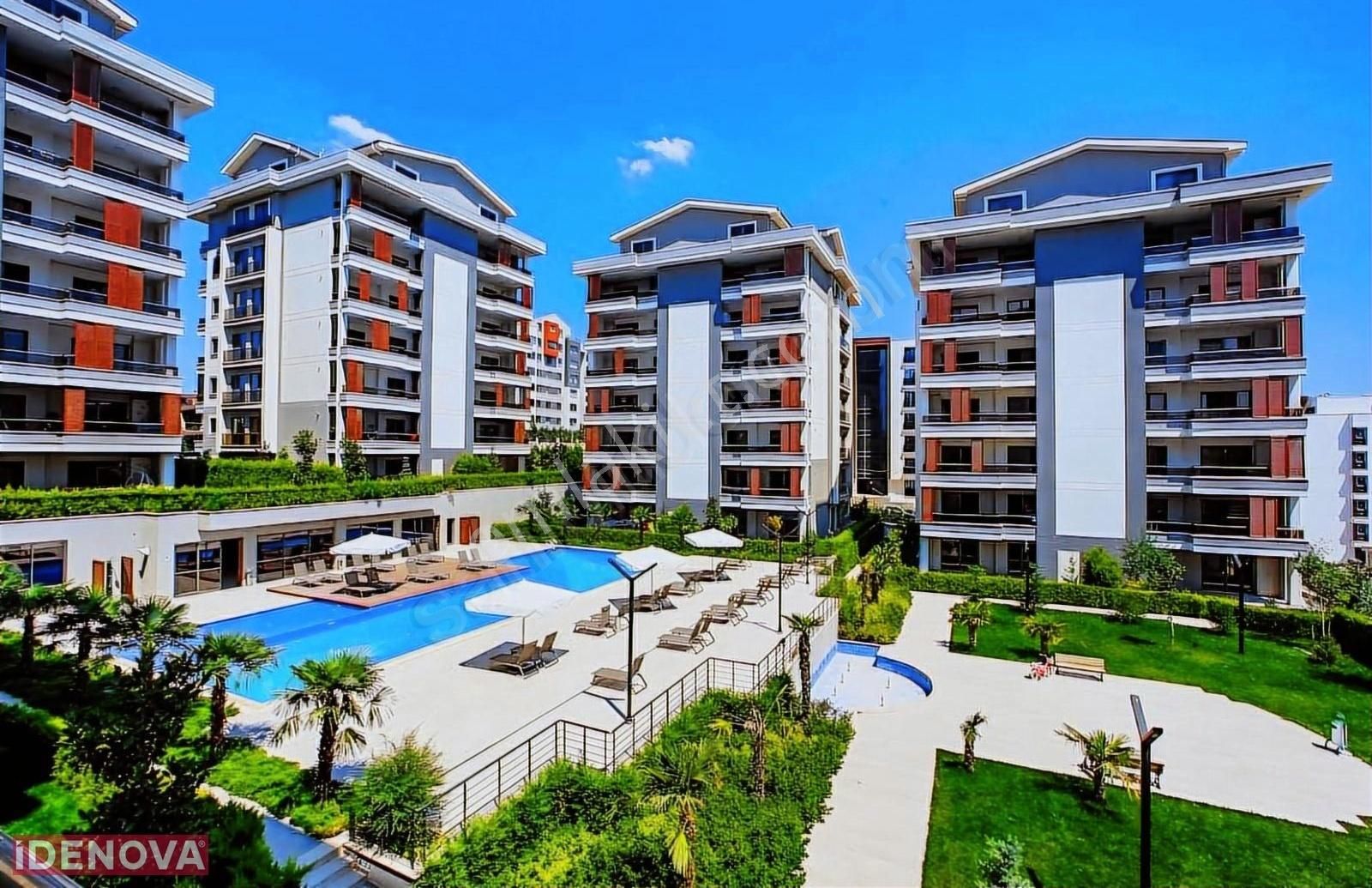 İdenova'dan Balat In En Still Sitesi Balat Still De 3+1 Satılık