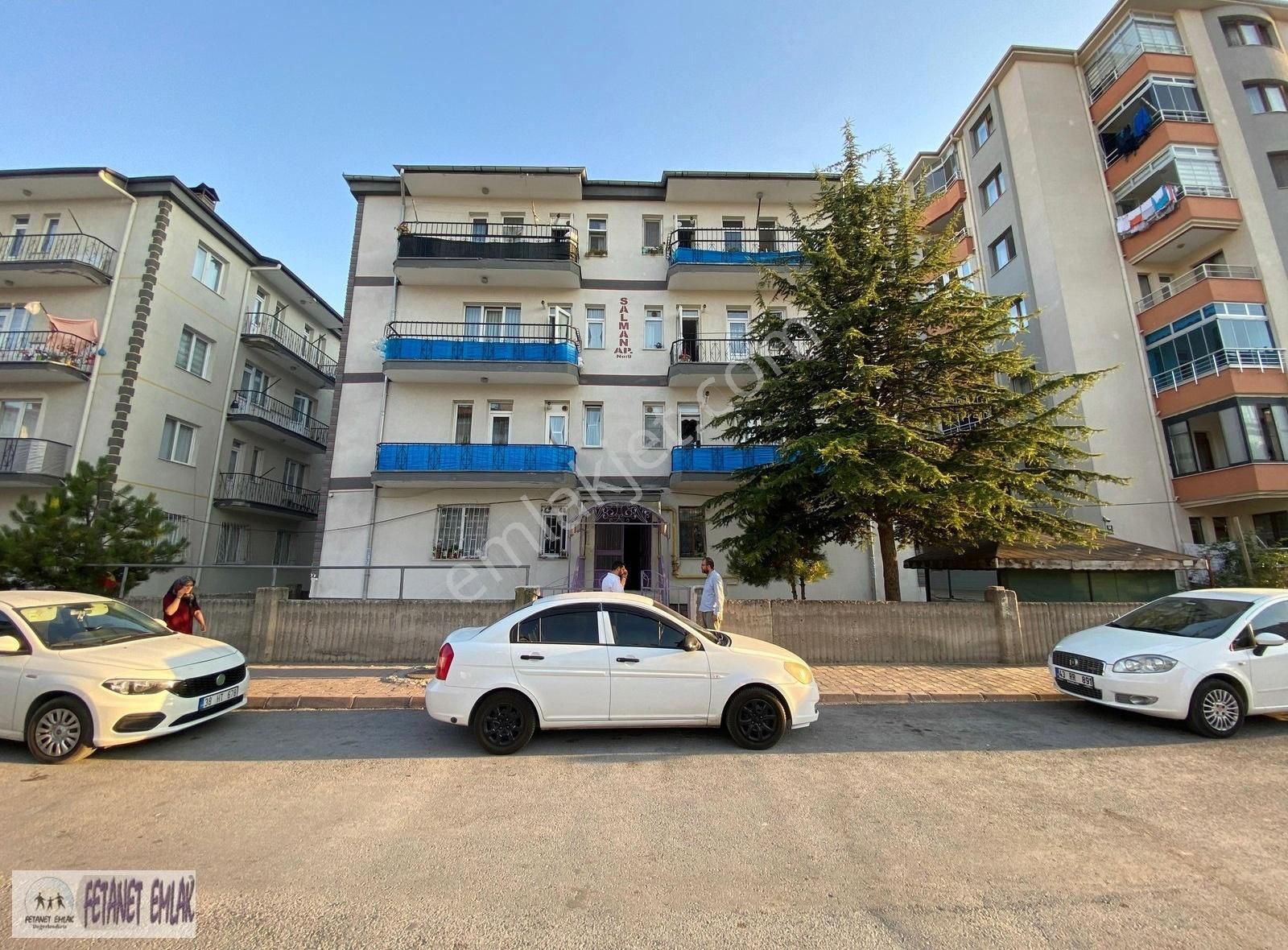 Fetanet Emlak'tan Turgut Reis Mah.3+1 İçi Yapılı Daire