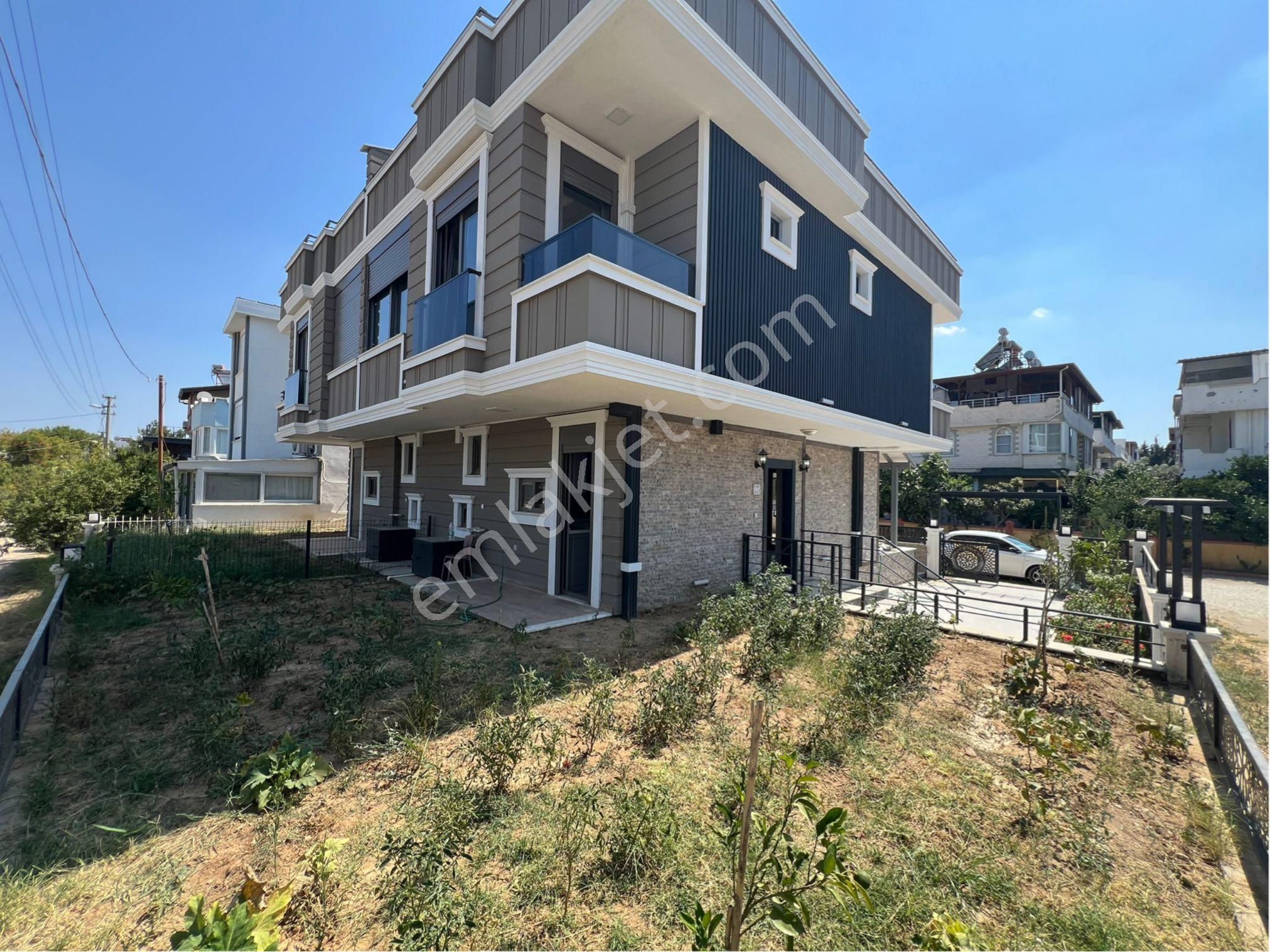 🩷cemre Emlaktan Güre Bölgesinde Satılık Sıfır 4+1 Villa🩷