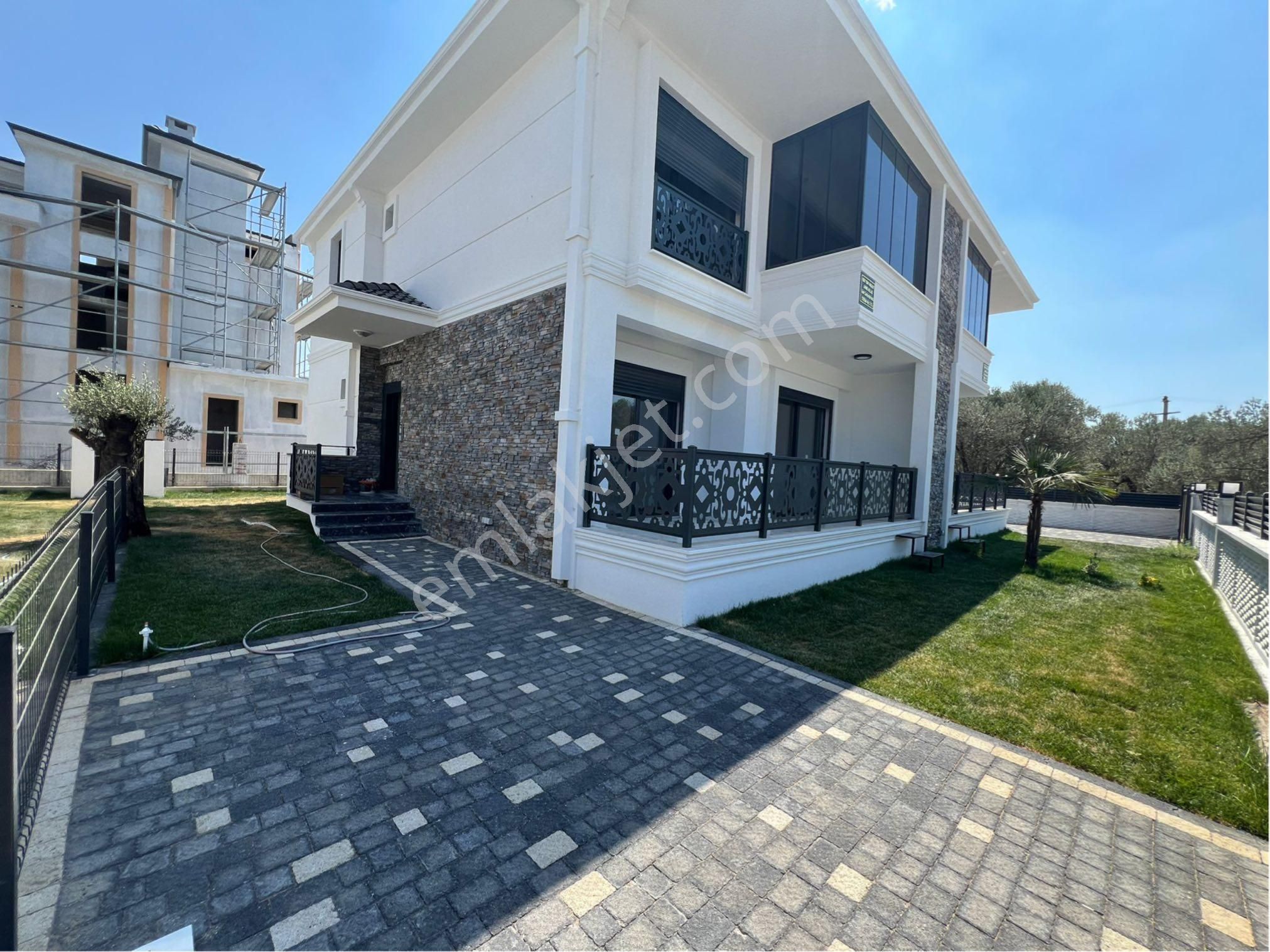 🩷cemre Emlaktan Güre Bölgesinde Denize 400m Mesafede Satılık Sıfır 4+1 Villa🩷 - Görsel 4