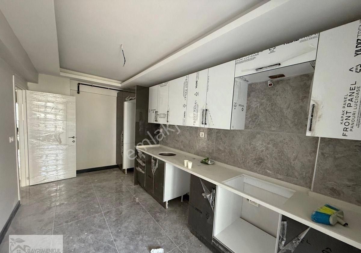 Gayrimenkul Dünyasın’dan.! 150m2 Sıfır 3+1 Satılık Daire.!