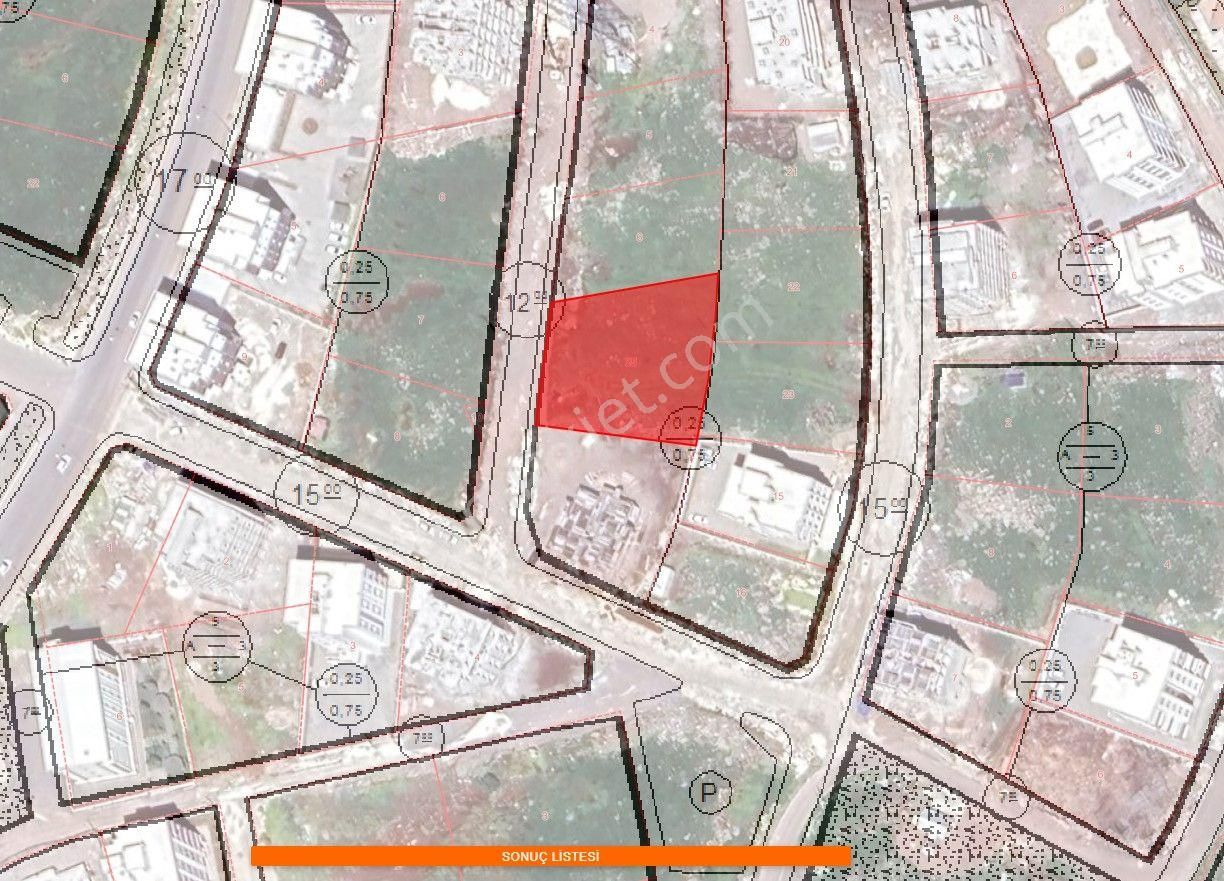 Yaşarsoy Gyo'dan Karaköprü Batıkent 1379 Metre Arsa
