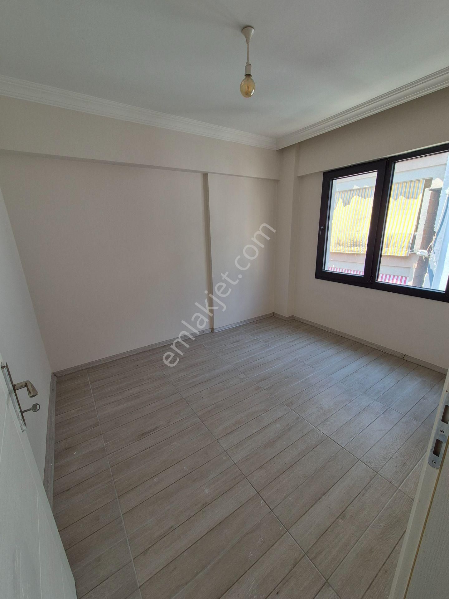 Egelimden Çarşı Merkezde Kiralık 3+1 Asansörlü Doğalgazlı Klimalı Dubleks Teraslı Daire - Görsel 4