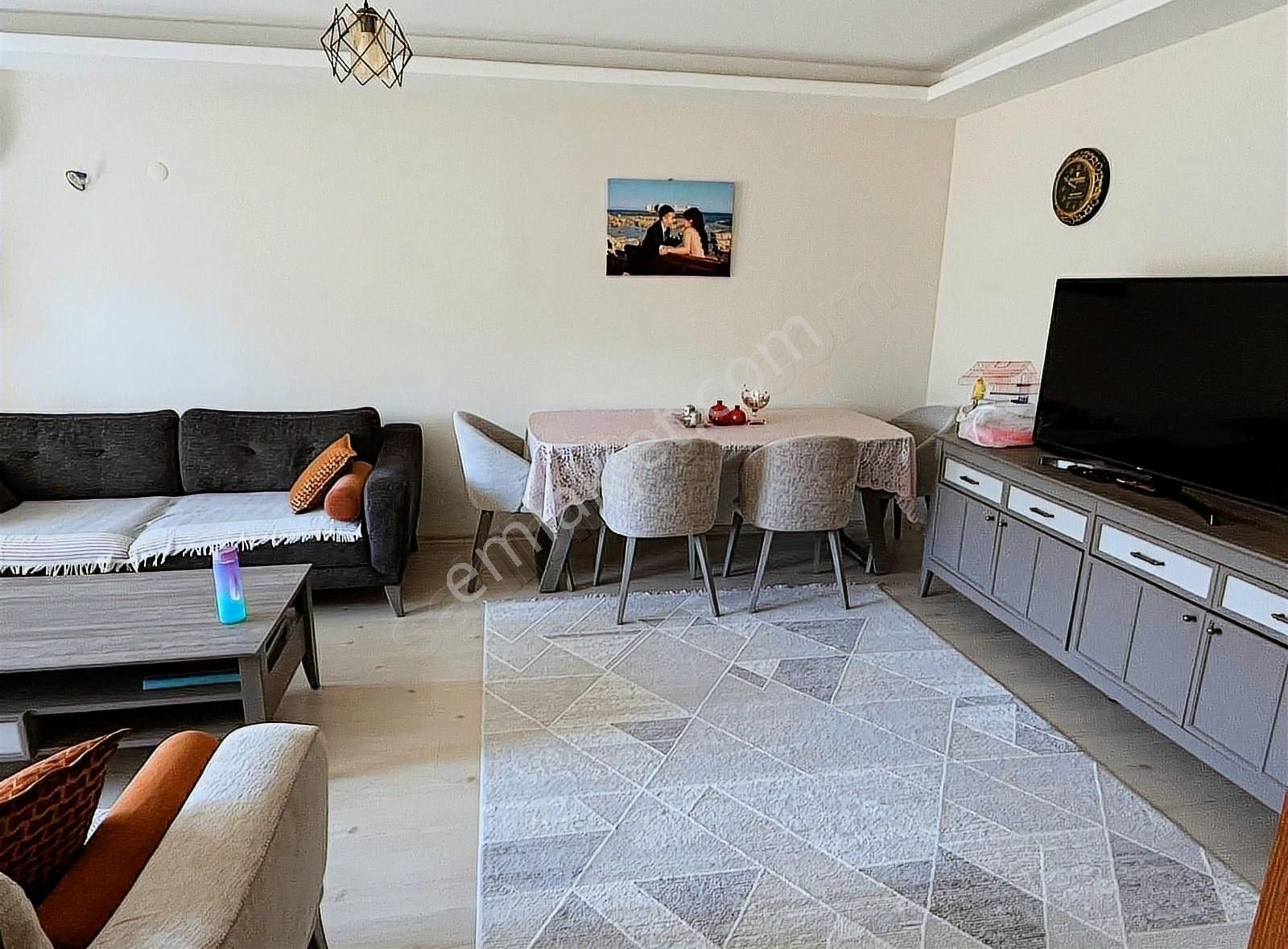 Giray Gayrimenkulden 2+1 Kapalı Mutfak Daire - Görsel 6