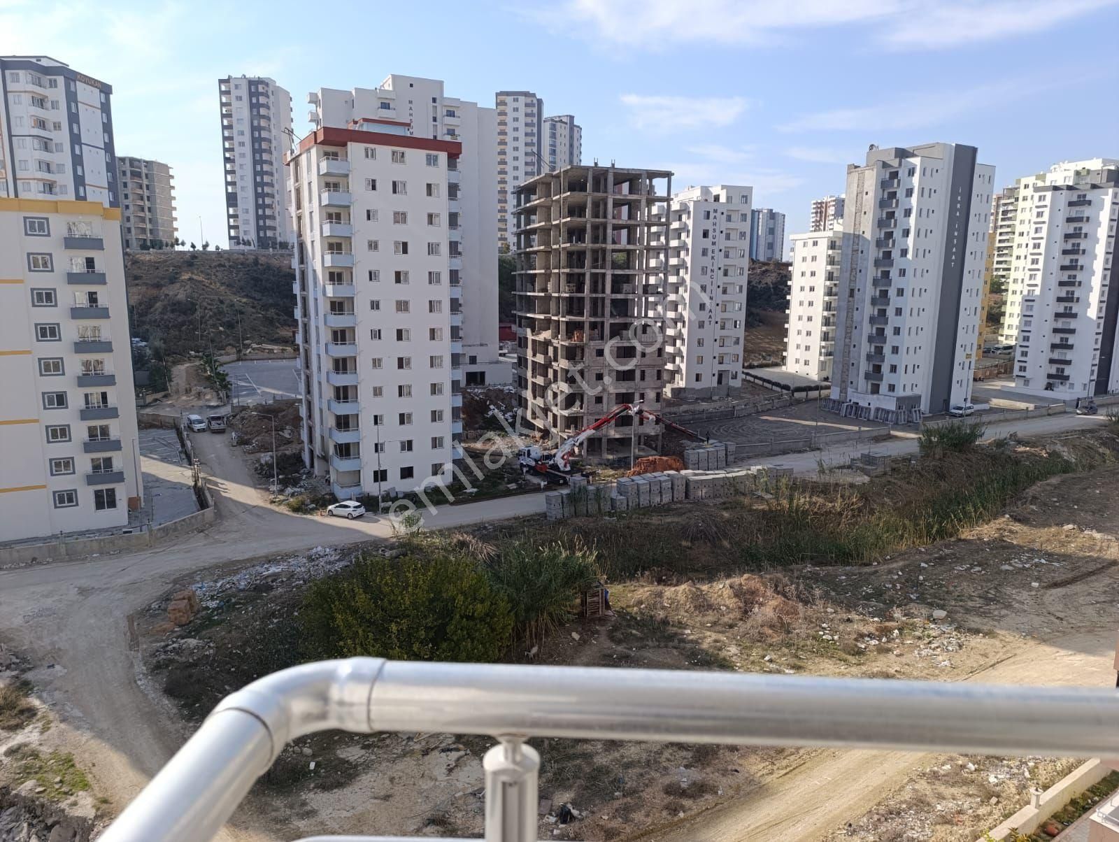 Gültepe Mahallesinde 3+1 Açık Mutfak Satılık Daire