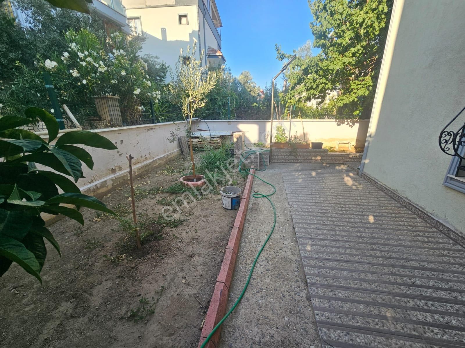 Edremit Altınoluk'ta 575 M2 Arsa İçerisi Satılık Müstakil Villa! - Görsel 12