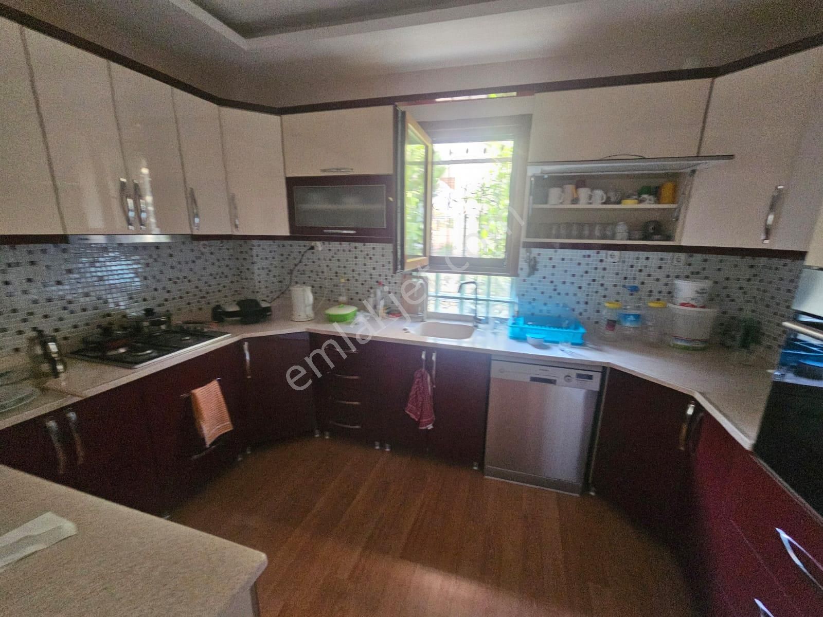 Edremit Altınoluk'ta 575 M2 Arsa İçerisi Satılık Müstakil Villa! - Görsel 15