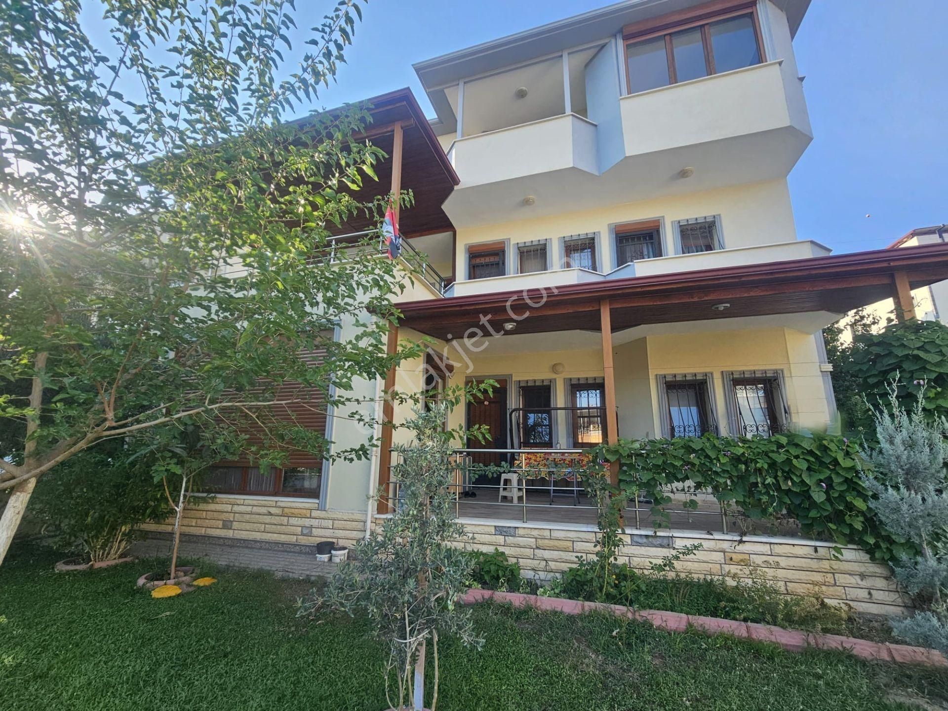 Edremit Altınoluk'ta 575 M2 Arsa İçerisi Satılık Müstakil Villa! - Görsel 4