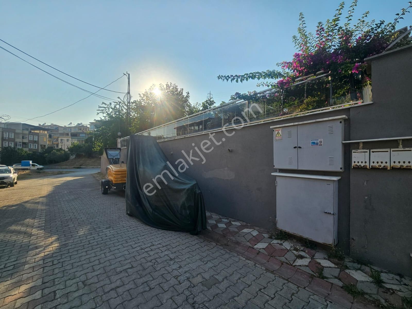 Edremit Altınoluk'ta 575 M2 Arsa İçerisi Satılık Müstakil Villa! - Görsel 6