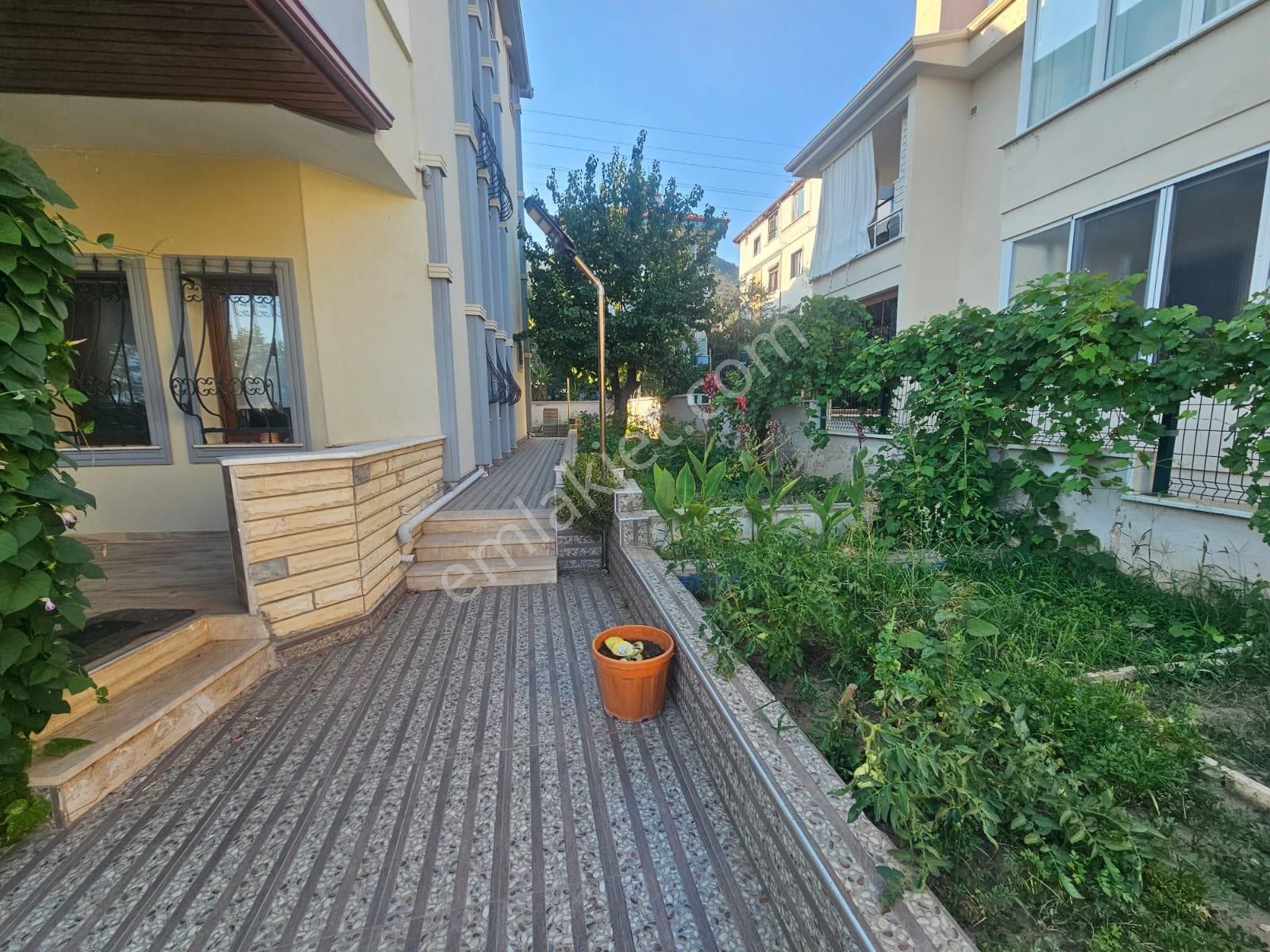 Edremit Altınoluk'ta 575 M2 Arsa İçerisi Satılık Müstakil Villa! - Görsel 32