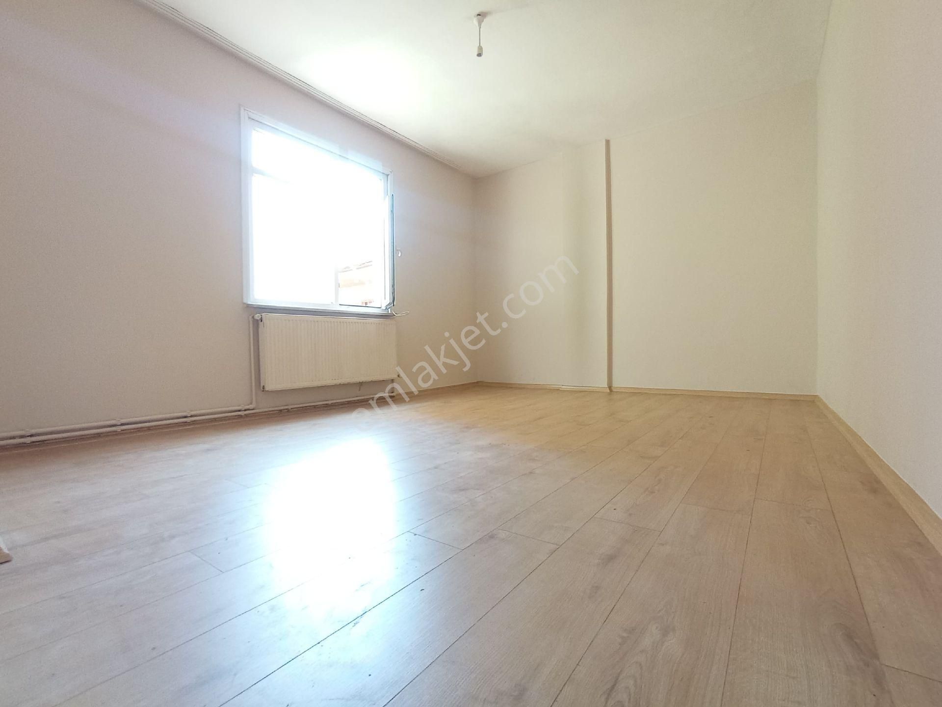 Sahibinden Sancaktepe'de 2+1 Kiralık Temiz, Ferah, Masrafsız Daire