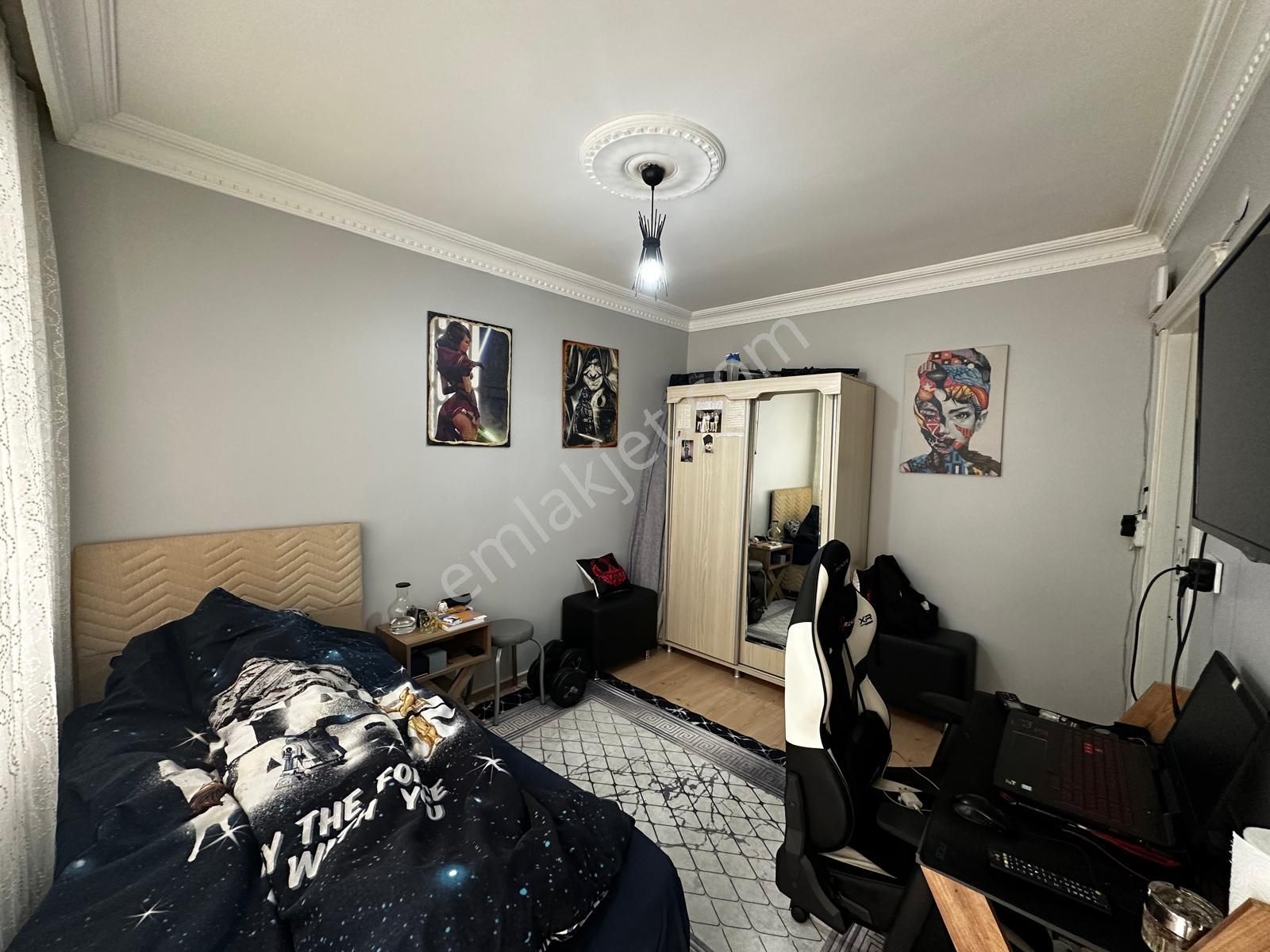 Gaziosmanpaşa Merkez'de Satılık Kullanışlı 2+1 Arakat Daire - Görsel 23