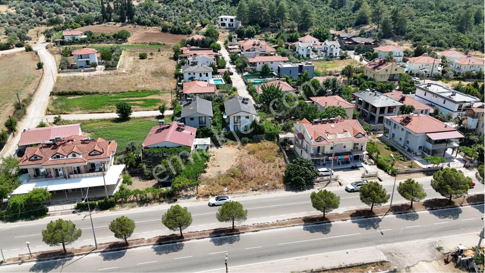 Fethiye Yeşilüzümlü'de Satılık Yatırımlık Arsa - Görsel 8