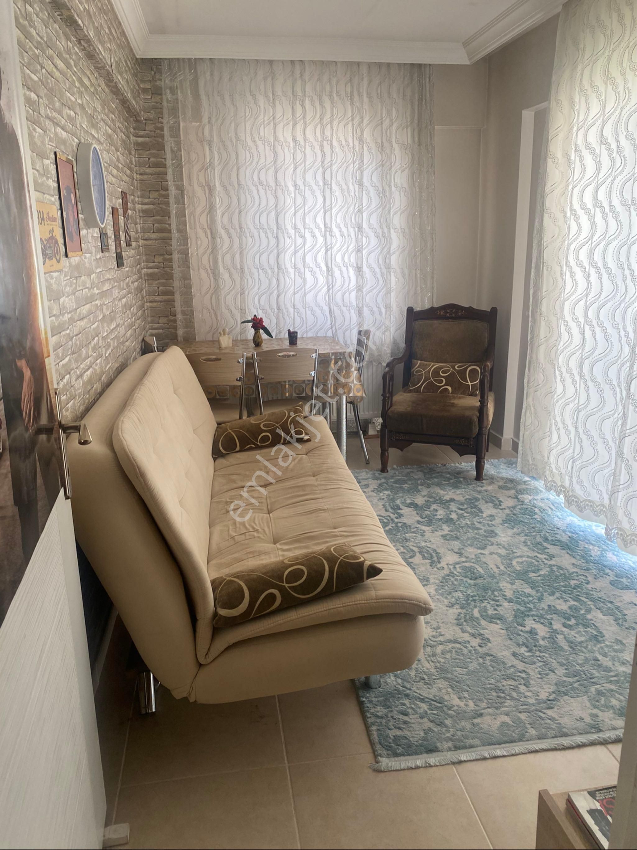 Yenişehir Ana Caddeye Yakın ,kiracısız Sahibinden Satılık Apart