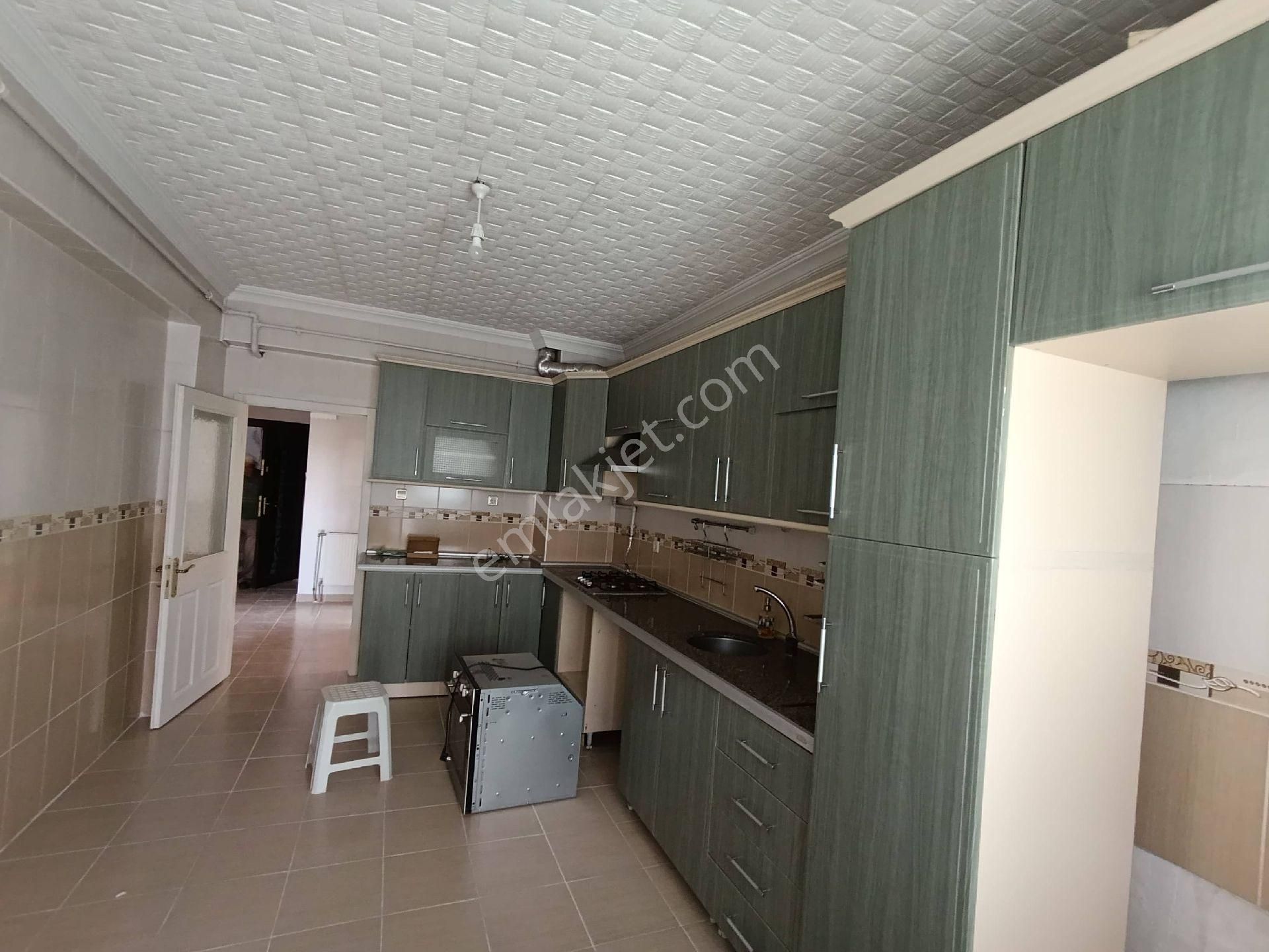Polatlı Fatihte Sanat Okulu Yakını 3+1/140mk Kiralık Daire